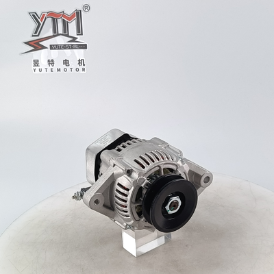 Alternador DENSO de 12V 35A Tipo Reforçado para Motor Kubota V2403 D1703 OE 1963064011 0210801190 1012112950